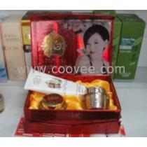 精品白如雪 2018年最新護(hù)膚品批發(fā)商招募開(kāi)啟